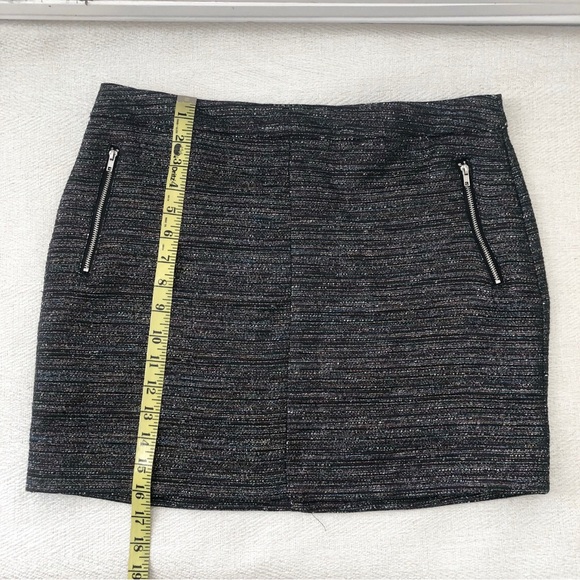 NEW Forever 21 Mini Skirt with Zippers - Picture 3 of 8
